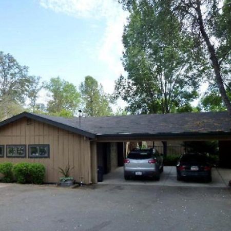 Yosemite Bed And Breakfast มารีโปซา ภายนอก รูปภาพ