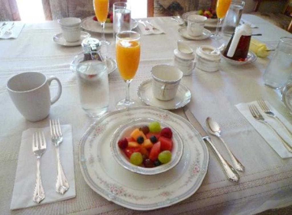 Yosemite Bed And Breakfast มารีโปซา ภายนอก รูปภาพ