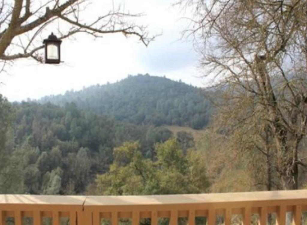 Yosemite Bed And Breakfast มารีโปซา ภายนอก รูปภาพ