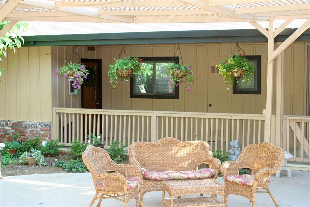 Yosemite Bed And Breakfast มารีโปซา ภายนอก รูปภาพ